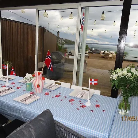 Panoramic With Pool, Spa, And Sea View In * Bergen
