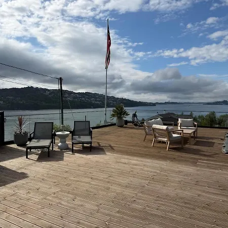 Panoramic With Pool, Spa, And Sea View In *