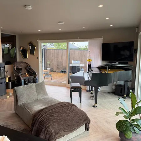 Panoramic With Pool, Spa, And Sea View In * Bergen